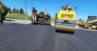 Best Asphalt Driveway Installation  in Sewaren, NJ